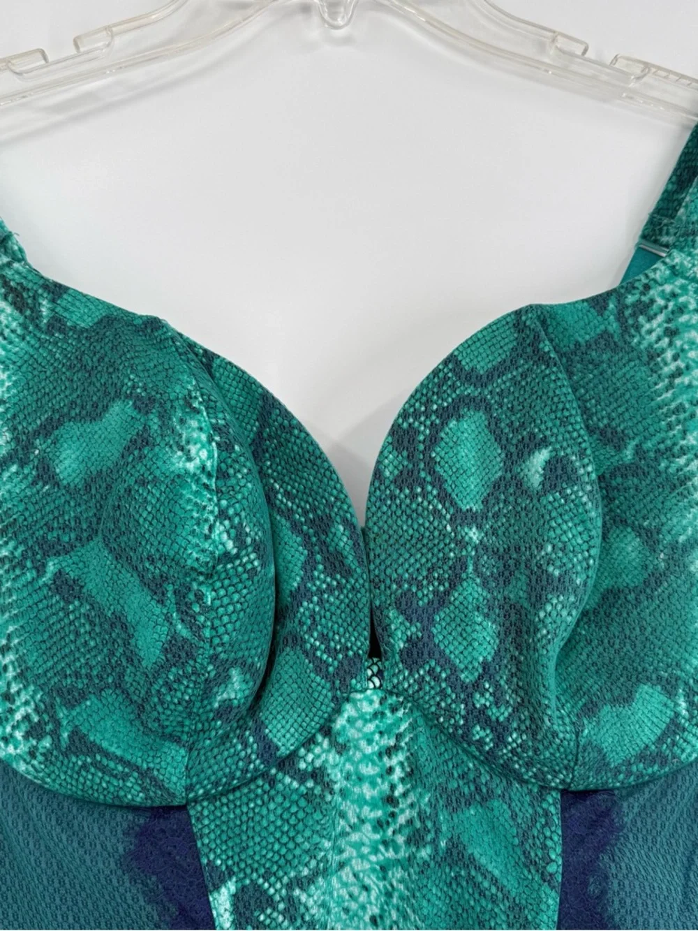Cacique Women’s Corset Green Snake-Print Lace & Mesh Bustier Size 22/24 - Picture 6 of 7